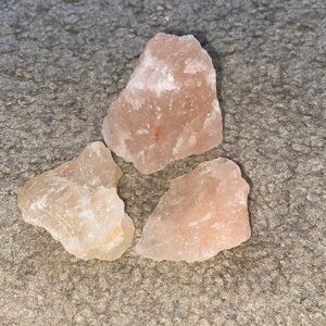 Himilayan Salt Rocks